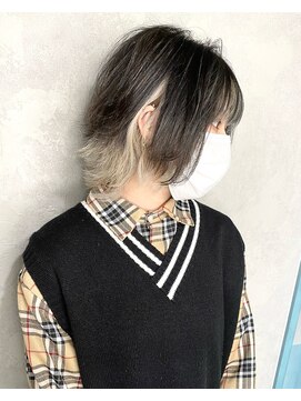 セシルヘアー(CECIL hair) 下北沢 ホワイトとブラック/インナーカラー