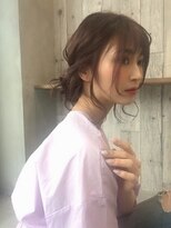 ドゥーク(dowku)&nbsp;大人フェミニンおくれ毛レイヤー小顔ニュアンスナチュラル