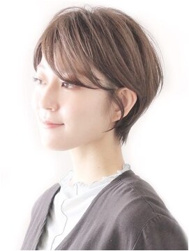 ロビー 表参道(ROBBY) ふんわりショート／ひし形／イメチェン／30代40代50代