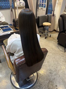 スアバイキキ(SuA by kiki.) レイヤーボブ/外ハネボブ/大人ショート/ニュアンスカラー[千葉]