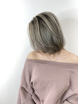 ヴレ(vrai) バレイヤージュ/シャードールーツ