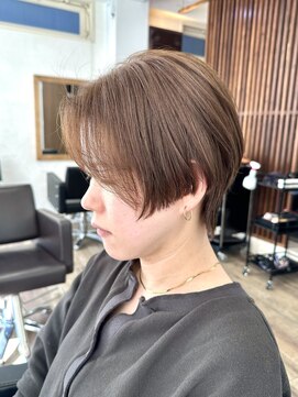 ハーツ(Heart's) 白髪ぼかし/脱白髪染め/ハンサムショート/似合わせカット