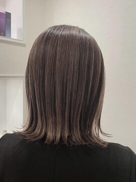 ヘアースペースブルーム リアン 岡町店(HAIR SPACE BLOOM Lien) 【岡町/ハイライト】外はねボブ/極細ハイライト