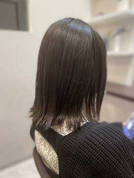 アナザーワールドココン(ANOTHER WORLD cocon) 新・王道、外はねボブ