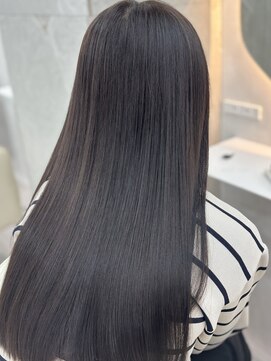 エス(Ess) 美髪/ワイドバング/ホワイトブロンド[髪質改善/ヘアセット/大宮]