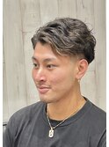 メンズ爽やかリバースナチュラルパーマオブツーブロック
