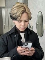 ジーナ 天神(Zina)&nbsp;エンドカラー×センターパート(ショートネープ/ダウンパーマ)