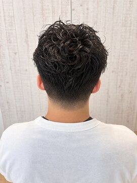 ヴィサージュ(VISAGE) 秋、ナチュラルフェードパーマ