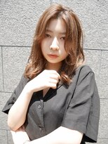 シュシュ(shushu)&nbsp;大人の無造作ロングヘア　【有海一生】/髪質改善／グレージュ