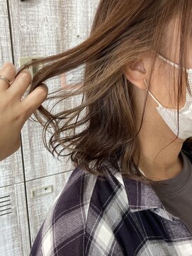 ソルト(Salt) ベージュ系イヤリングカラー