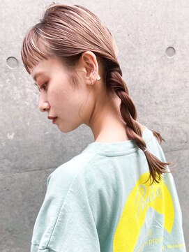 アイティーバイアルバム 松戸店(IT by ALBUM) ツインアレンジ_セシルカットアースカラーくびれヘア_ba300831