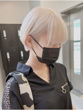 ベレーザシェルト(Beleza scelto) ba1534アッシュシルバーホワイトブリーチブリーチオンカラーボブ