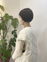 ユーリ(juli)&nbsp;オン眉×ショートボブ