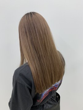 ビーヒアナウ N゜03 金沢駅西店(BE HERE NOW) 【ロング/メンテナンスカット/トリートメント】