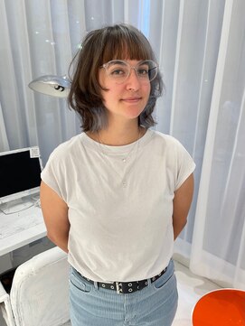 ハイブ 金沢(Hive) 10代20代レイヤースタイルインナーカラーラフウェーブ小顔ヘア