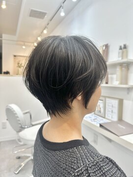 アルトル 池袋(altru) 大人可愛い襟足美人ショート丸みショート30代40代50代60代◎大鷲