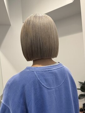 ラフ 立川(Laff) 簡単スタイリング/切りっぱなしボブ/ハイトーンカラー/立川