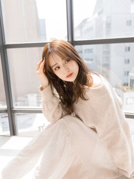 トッカ ヘアアンドトリートメント 難波店 ゆるふわレイヤー