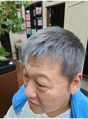 白髪ぼかしショートスタイル