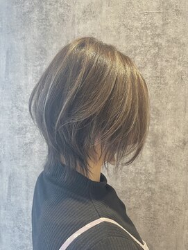 ネオ(neo.) ショートウルフ/レイヤー/ウルフカット/ボブウルフ