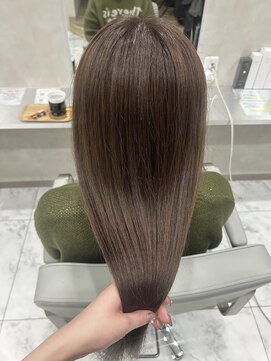 キング(K!ng) 縮毛矯正髪質改善ハイライトレイヤーカット楠葉美容室エクステ