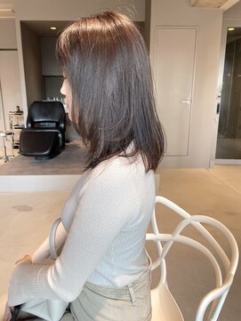 アイデンアンドティティ(IDEN AND TITY) ｛kando hair｝グレージュ/オリーブ/レイヤー/ミディアム