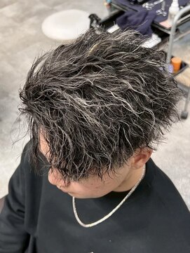 イーラ(era) メッシュツイストスパイラルパーマハーフバック