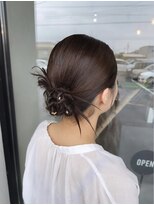 ウノ ア ウノ(uno a uno)&nbsp;カチモリヘア