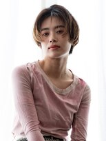 エミュ 表参道 青山(emu)&nbsp;3Dハイライトカラーとうざバングのハンサムマッシュショート