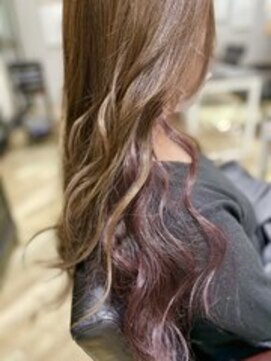 ハサミバイアトリエナガノ 千葉(8sami by atelier nagano) ニュアンスカラー/センターパート/ツヤ髪スタイル/ブルージュ