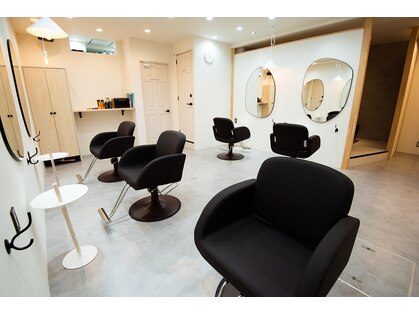 アグ ヘアー ムーミ 西葛西店(Agu hair Muumit)の写真
