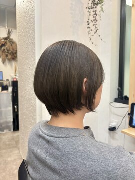 ポール 行徳店 大人ショートシアーカラー行徳ナチュラル簡単スタイリング透明感