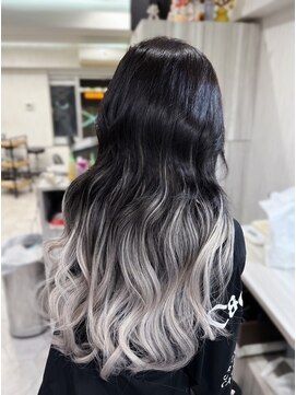 ミーヘアサロン 東京 池袋(MI HAIR SALON) 20代30代外国人風カラー/バレイヤージュ×ミルクティーベージュ