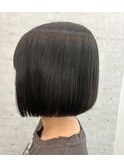 20代30代ショート前髪あり前髪なし顔周りレイヤーカットオリーブ