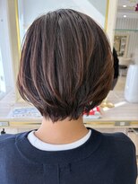 アッシュ 仙川店(Ash) 30代40代50代60代大人ショートボブ髪質改善ひし形丸みショート