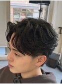 韓国へアカルマパーマワックスなしセンターパート黒髪ウルフ
