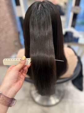 パーマ落としラボ アピッシュ 銀座(apish) パーマ落とし髪質改善艶髪ナチュラルストレート