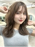 レイヤーカットくびれヘアミルクブラウン2