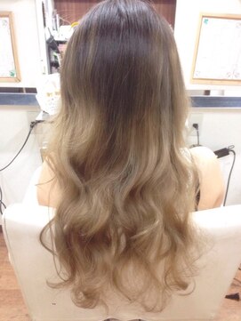 ヘアー クリエイション アミー あびこ店(Hair Creation ami) ★まだまだ人気のグラデーションカラー★