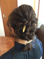 ルーシーヘアー(Luci Hair)&nbsp;編み込みダウンスタイル