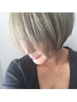 ヘアーラクープ(HAIR LA COUPE) ダブルカラーメローアッシュ