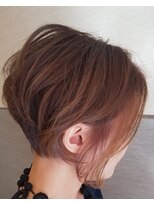 ロージーヘアー(Rosy Hair) 前下がりメリハリショート