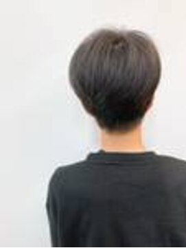 えりあし短めのショートレイヤー L ロジェ Roger ザ ビッグ西岡店のヘアカタログ ホットペッパービューティー
