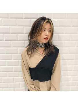 マイン(Mine) フェイスフレーミングミディアムレイヤー