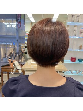 ディーボーイ 下通本店(D-BOY) ショートボブ