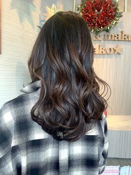 マコ(mako) ミディアムレイヤー