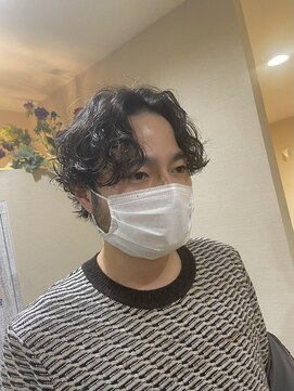 ソルト(Salt) センターパート×ウェーブパーマ