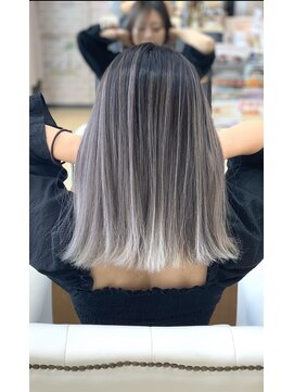 プードゥ(Puo-Du) シルバーバレイヤージュ