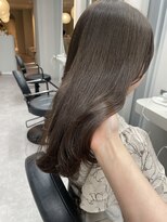 リッカ(LICCA)&nbsp;【LICCA 伊崎優李】アッシュブラウン/艶髪/髪質改善/韓国ヘア