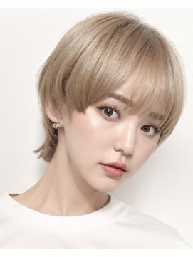 ホロ(hollo) マッシュウルフレイヤーショート